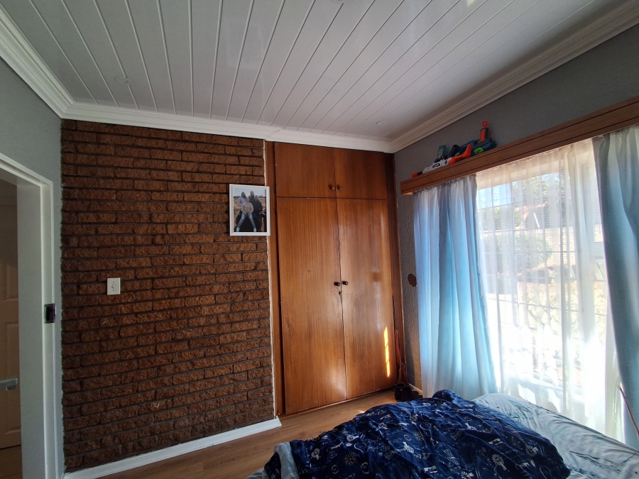 4 Bedroom Property for Sale in Flamwood North West